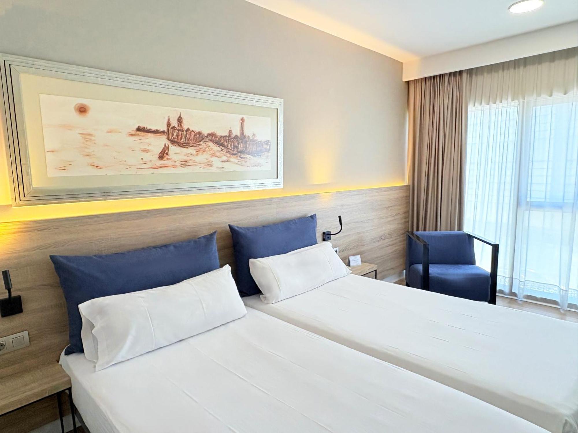 Eurohotel Barcelona Granvia Fira L'Hospitalet de Llobregat Oda fotoğraf