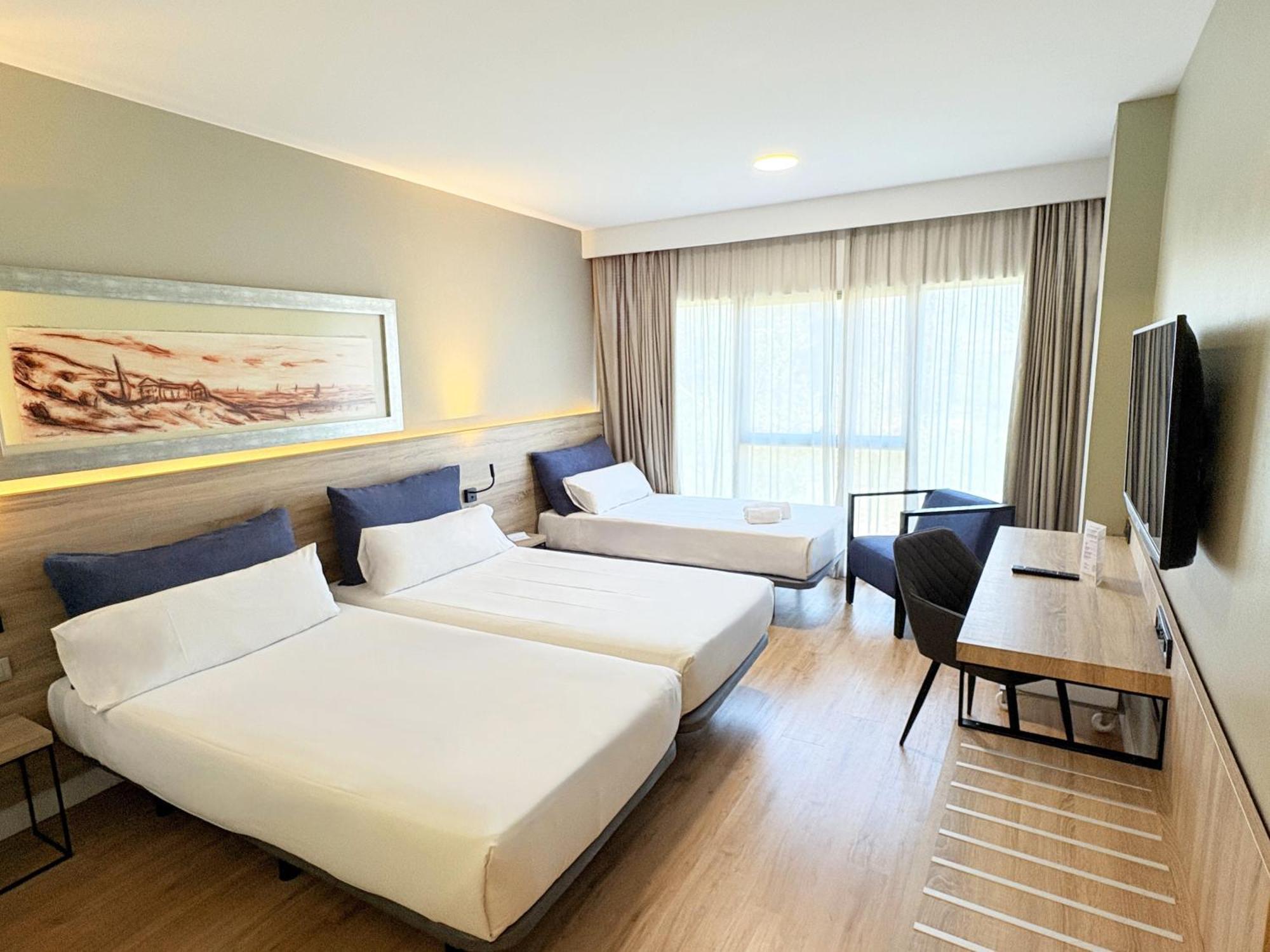 Eurohotel Barcelona Granvia Fira L'Hospitalet de Llobregat Oda fotoğraf